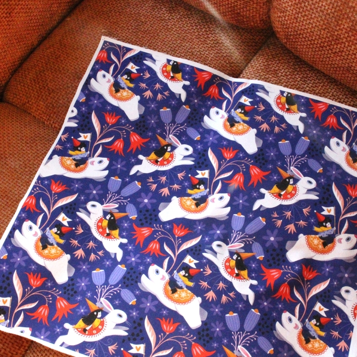 Tissu illustré "Les aventuriers" – popeline, velours & French terry – motif enfantin