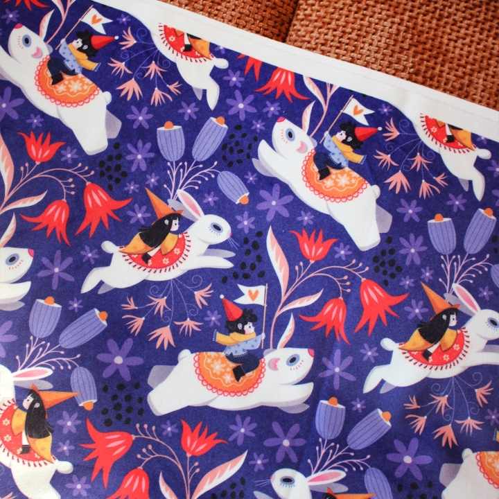 Tissu illustré "Les aventuriers" – popeline, velours & French terry – motif enfantin