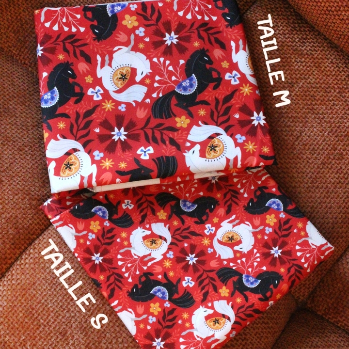 Tissu illustré "Cheval de feu" – popeline, velours & French terry – motif poétique, folklorique