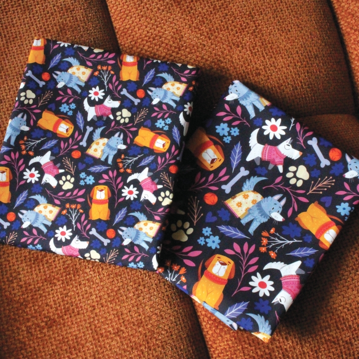 Tissu illustré "Dog lover" – popeline, velours & French terry – motif enfantin