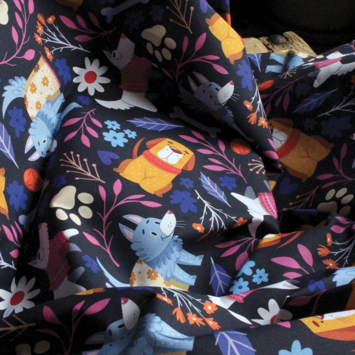 Tissu illustré "Dog lover" – popeline, velours & French terry – motif enfantin