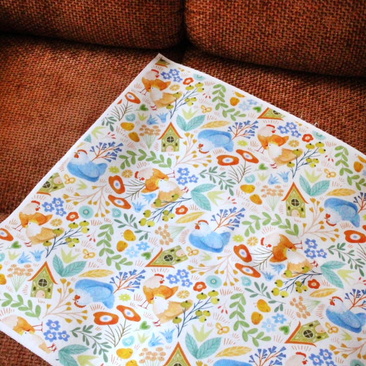 Coupon de tissu illustré "Poules Printanières" 48x48 cm
