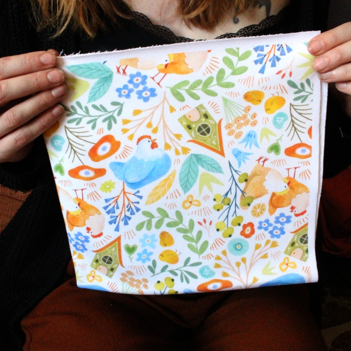 Tissu illustré "Poules printanières"