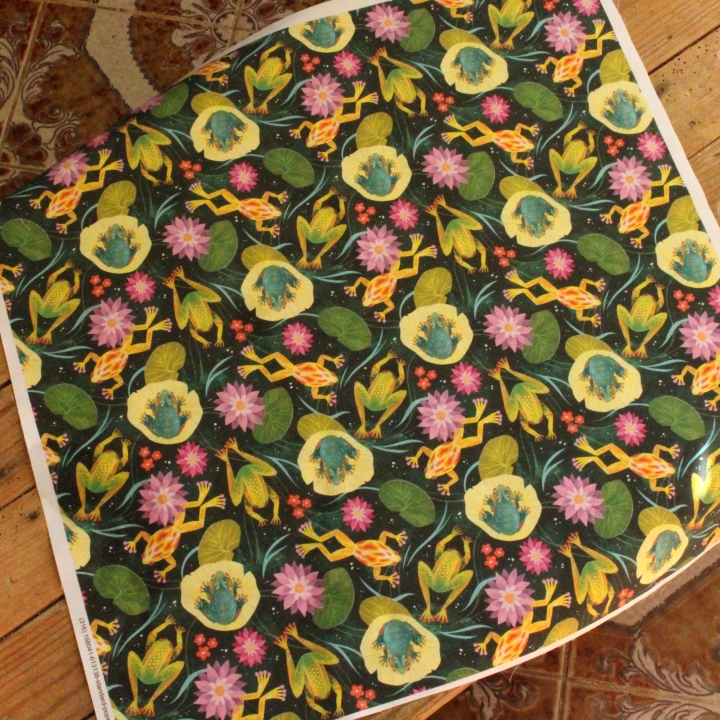 Coupon de tissu illustré "Grenouilles et nénuphars" 48x48 cm