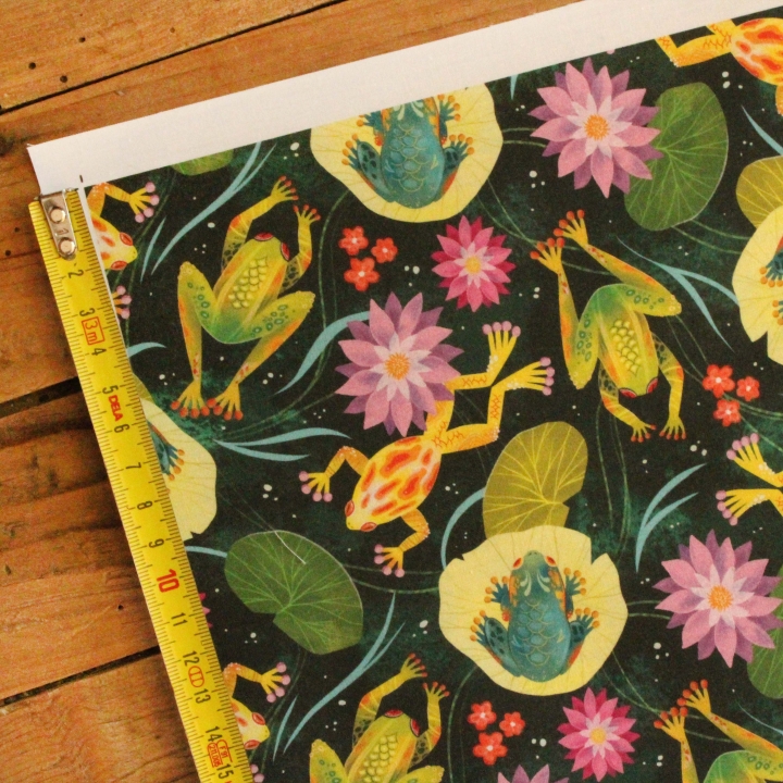 Coupon de tissu illustré "Grenouilles et nénuphars" 48x48 cm