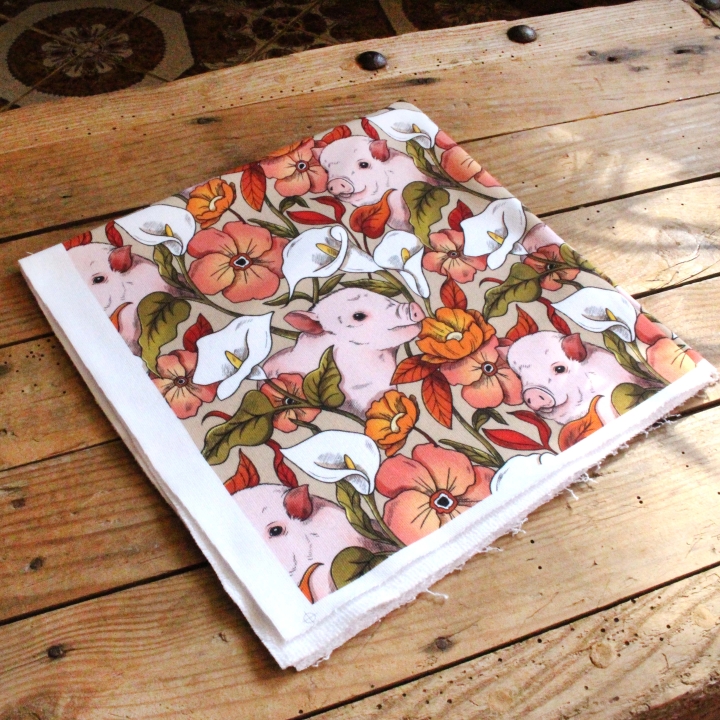 VIDE ATELIER / coupon French Terry 48x48 cm / Cochons - taille M